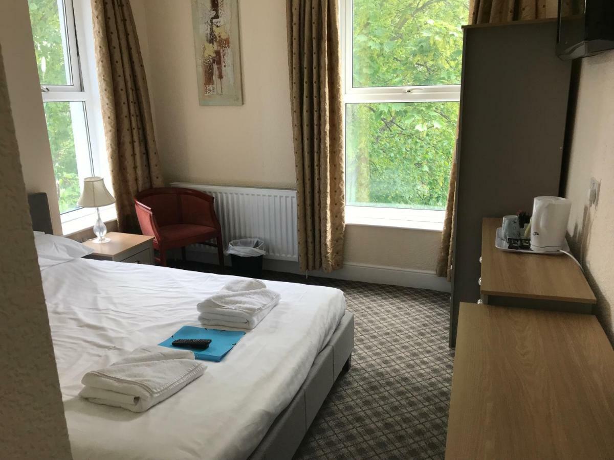The Sherborne Lodge Ilfracombe Bagian luar foto